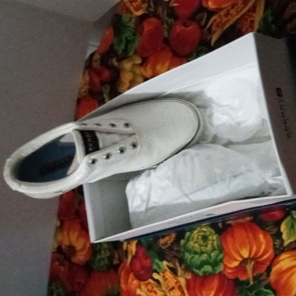 New with tags, Sperry Top Sider size 5.5 white with iridescent sequins